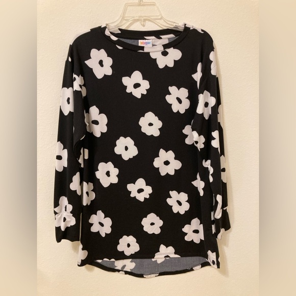 LuLaRoe Tops - LuLaRoe Black and Off-White Floral Long Sleeve Top
